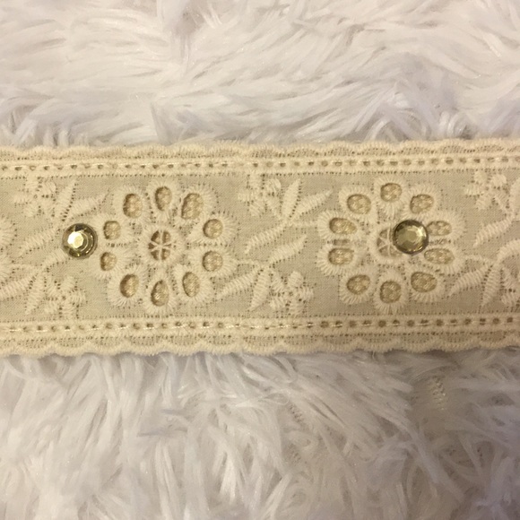 Fabric Floral Belt with Rhinestone Embellishments - Picture 6 of 7